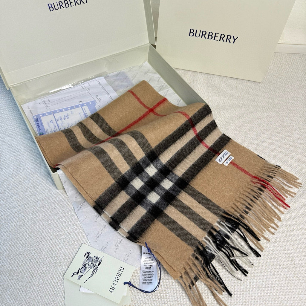 BURBERRY 26S SCARF 168CM IN CASHMERE 202516