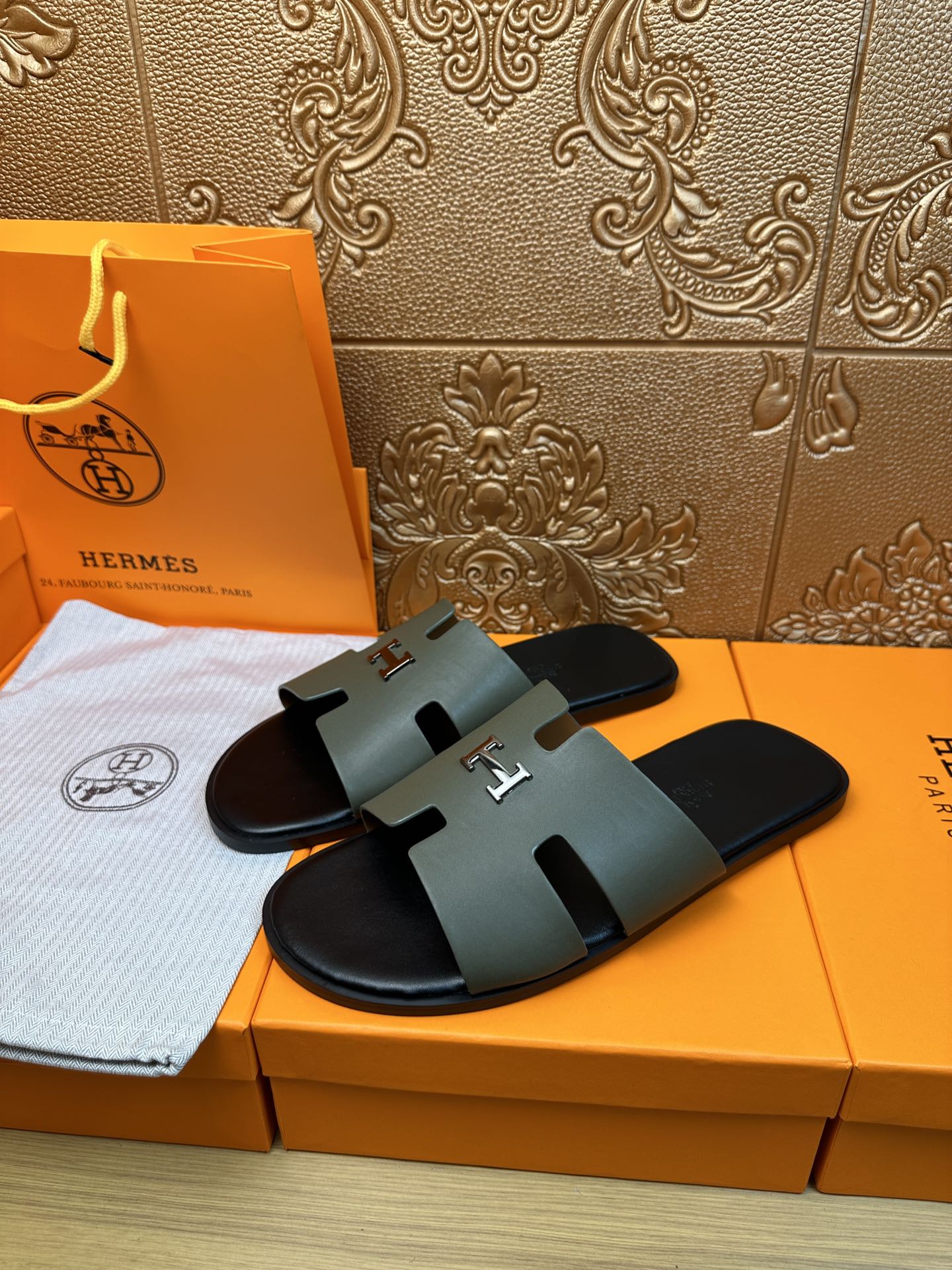 HM IZMIR H-BUCKLE SANDAL ARMY CALFSKIN
