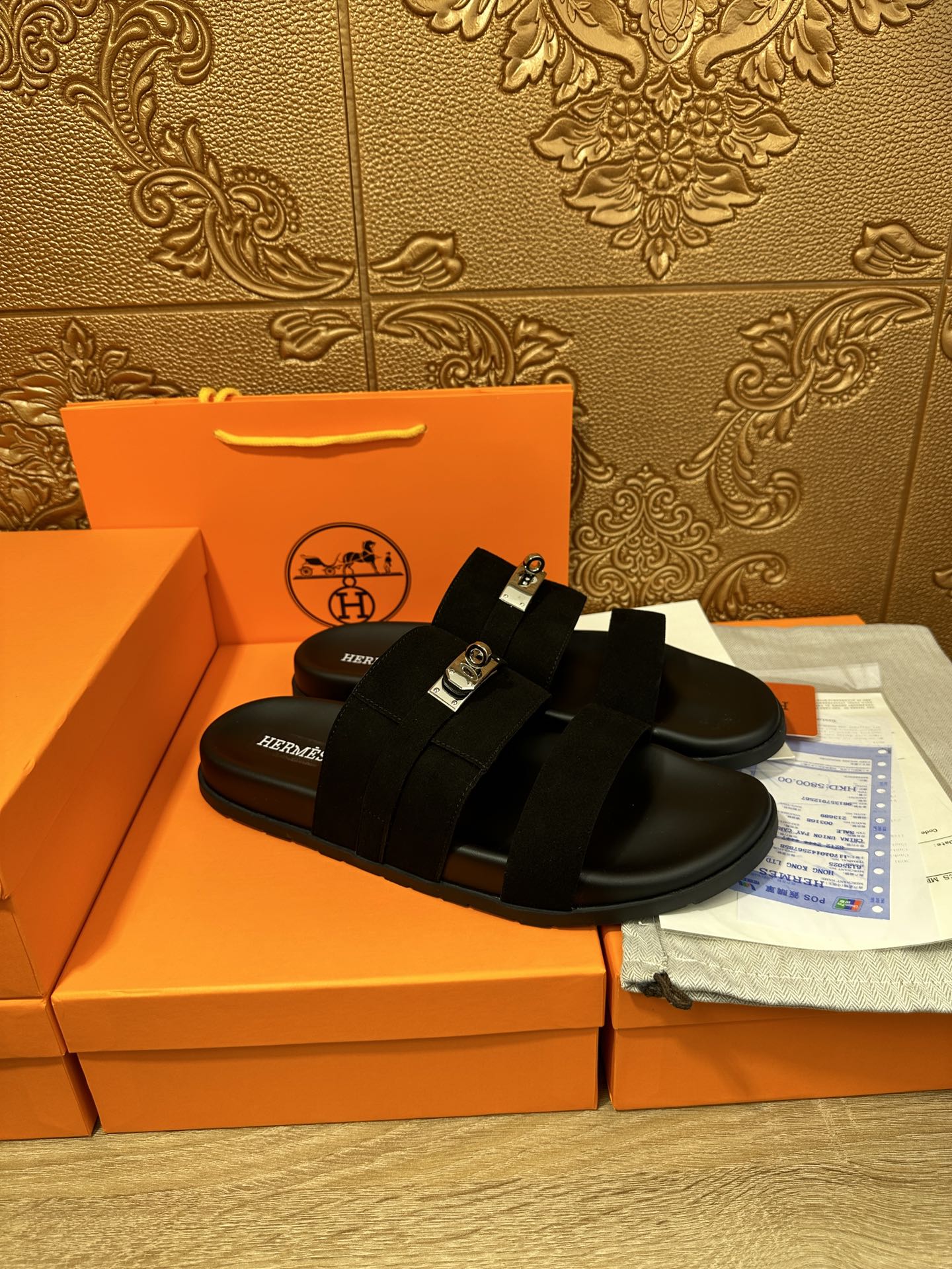 HM JACKSON SANDAL BLACK SUEDE