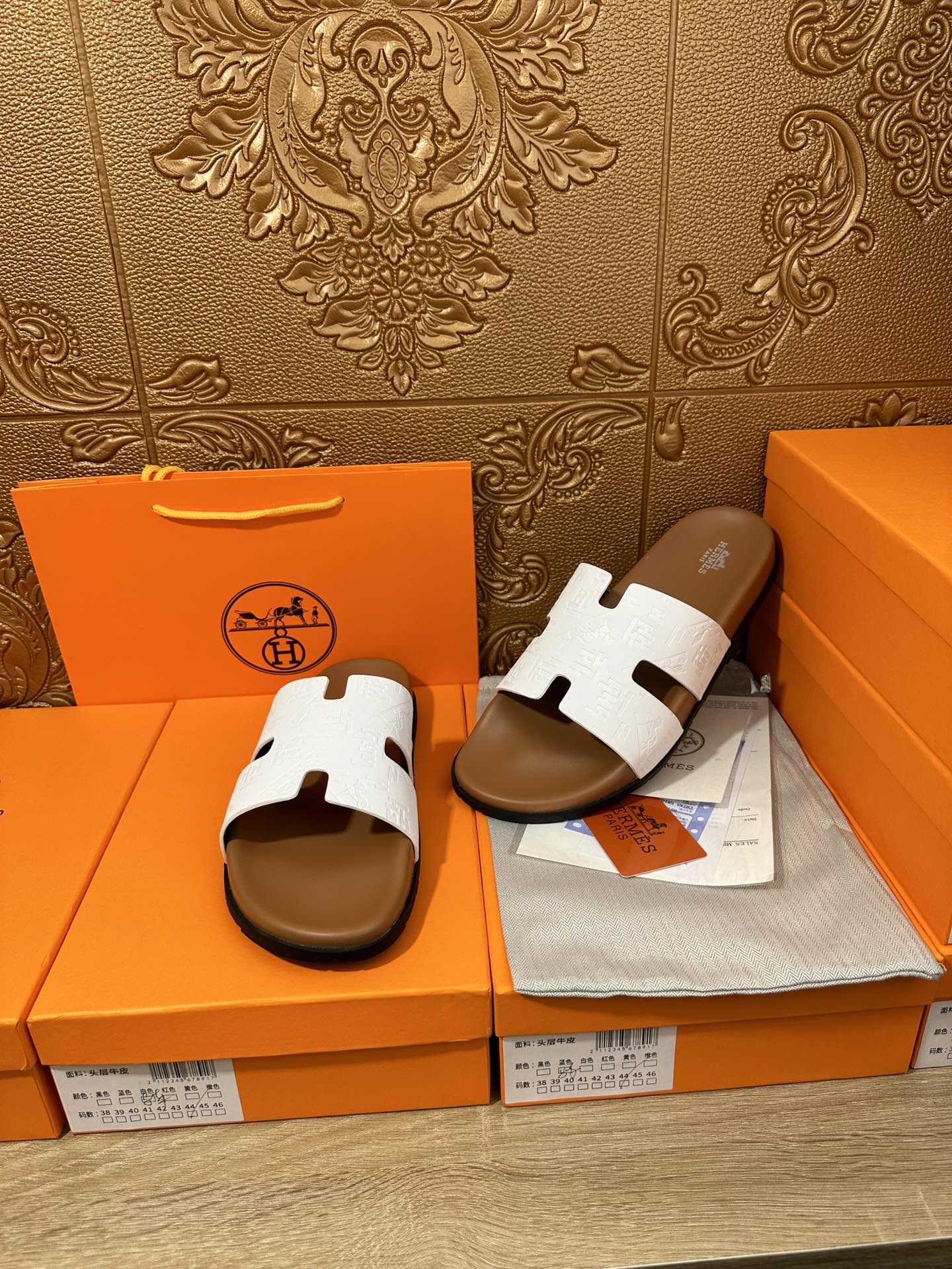 HM IZMIR SLIPPER WHITE CALFSKIN