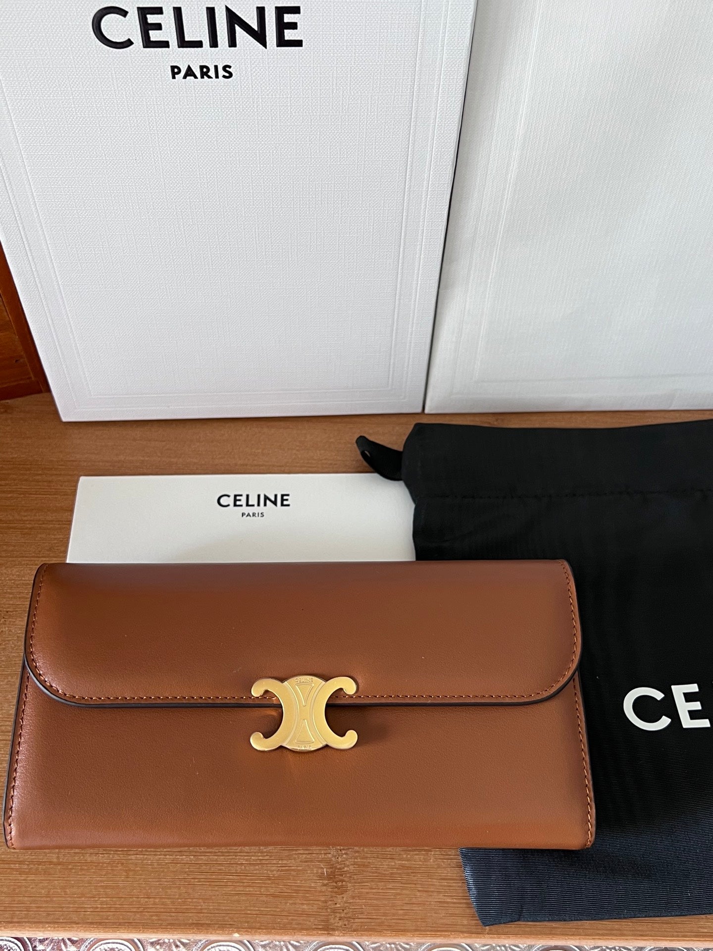 TRIOMPHE WALLET 19 IN BROWN CALFSKIN GOLD HARDWARE