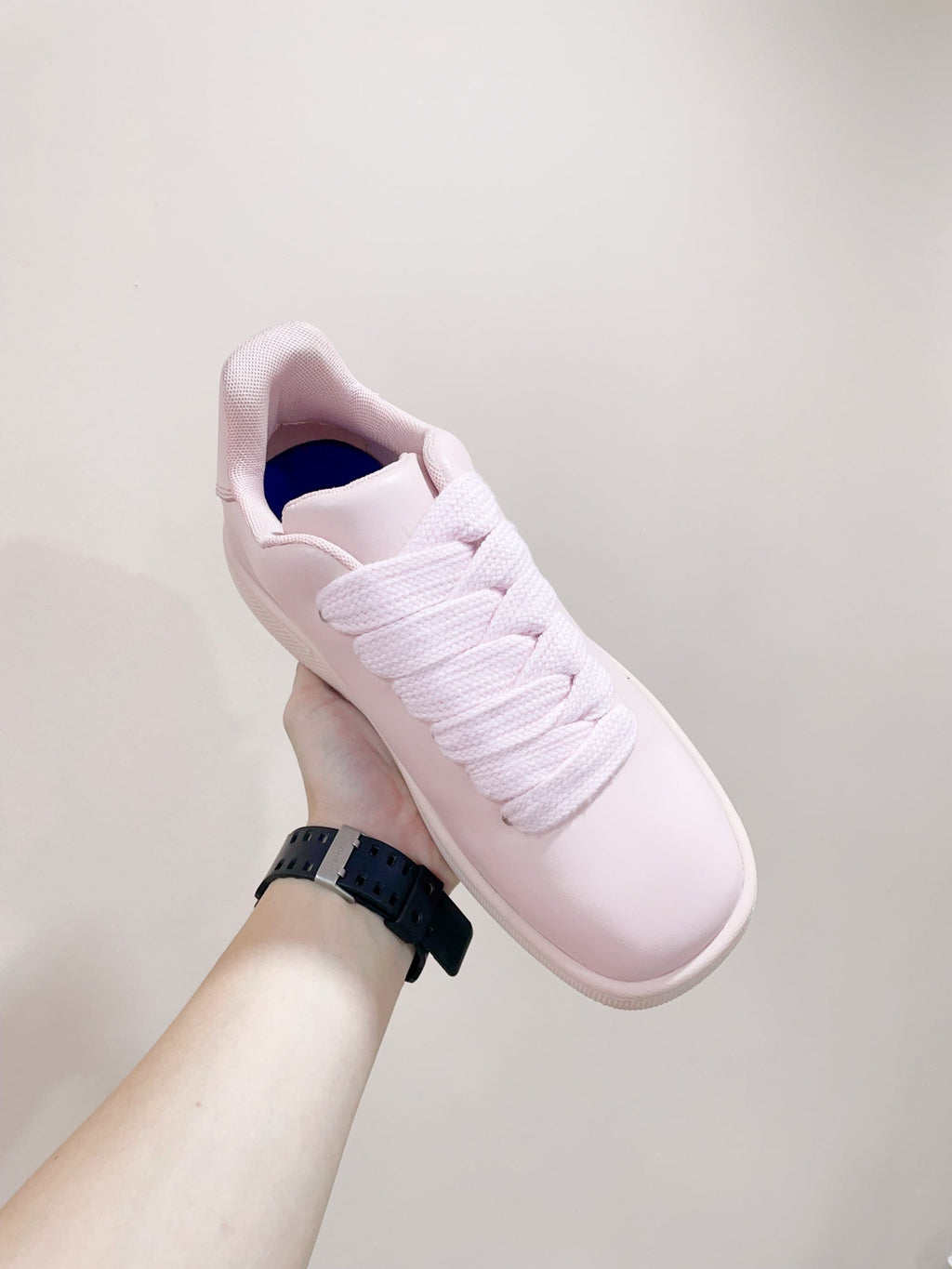 BURBERRY 26S LACE UP SNEAKERS IN LIGHT PINK CALFSKIN
