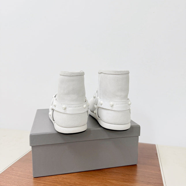 BALENCIAGA 25S ALASKA ANKLE BOOTS IN WHITE SUEDE AND LAMBSKIN