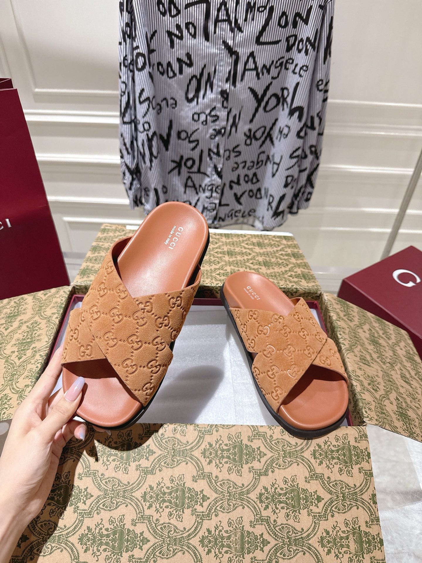 GG SLIDES IN BURNT ORANGE SUEDE WITH EMBOSSED LOGO STYLE 11