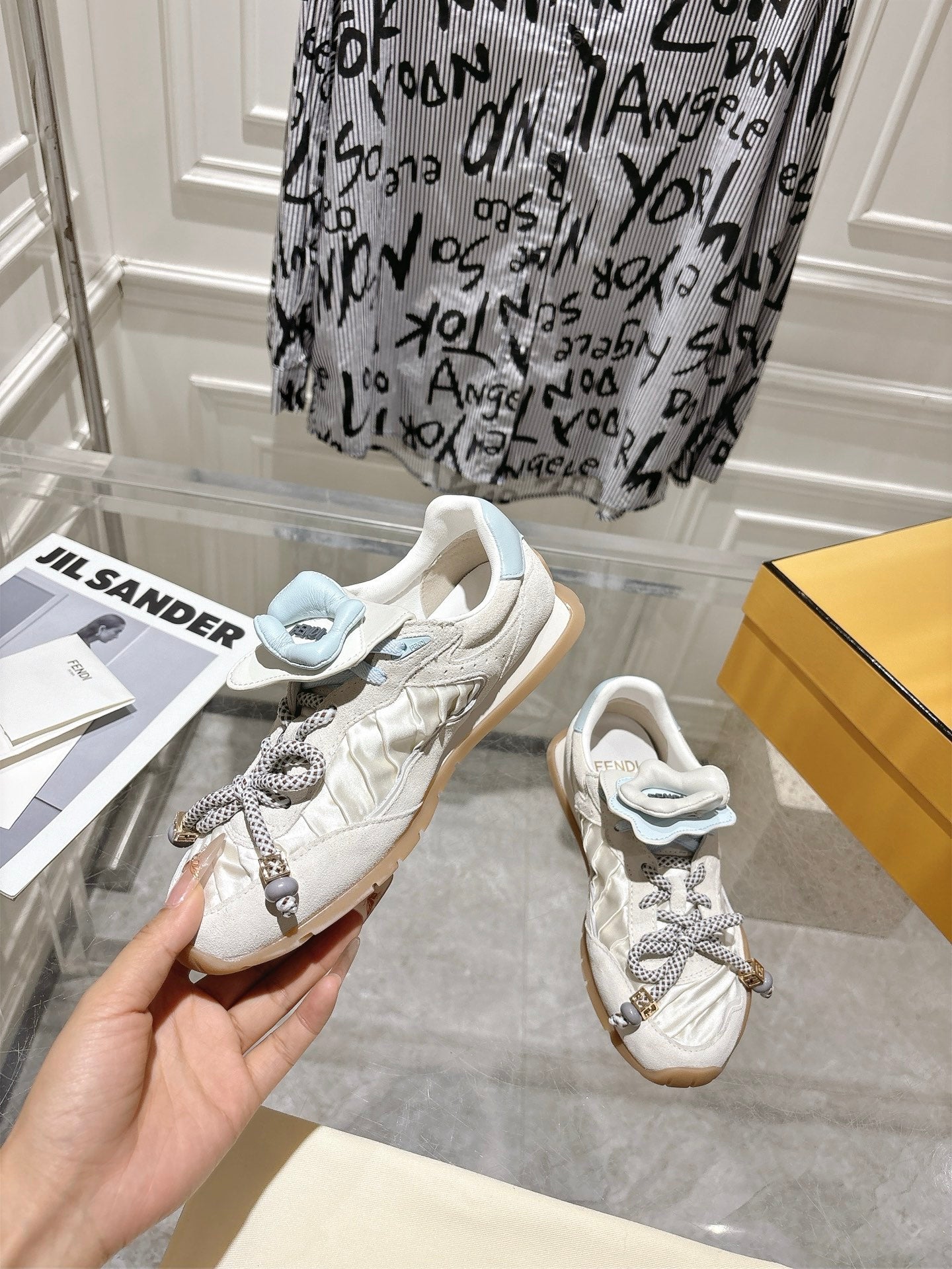 FENDI 26S SNEAKERS IN CREAM WHITE FABRIC AND SUEDE