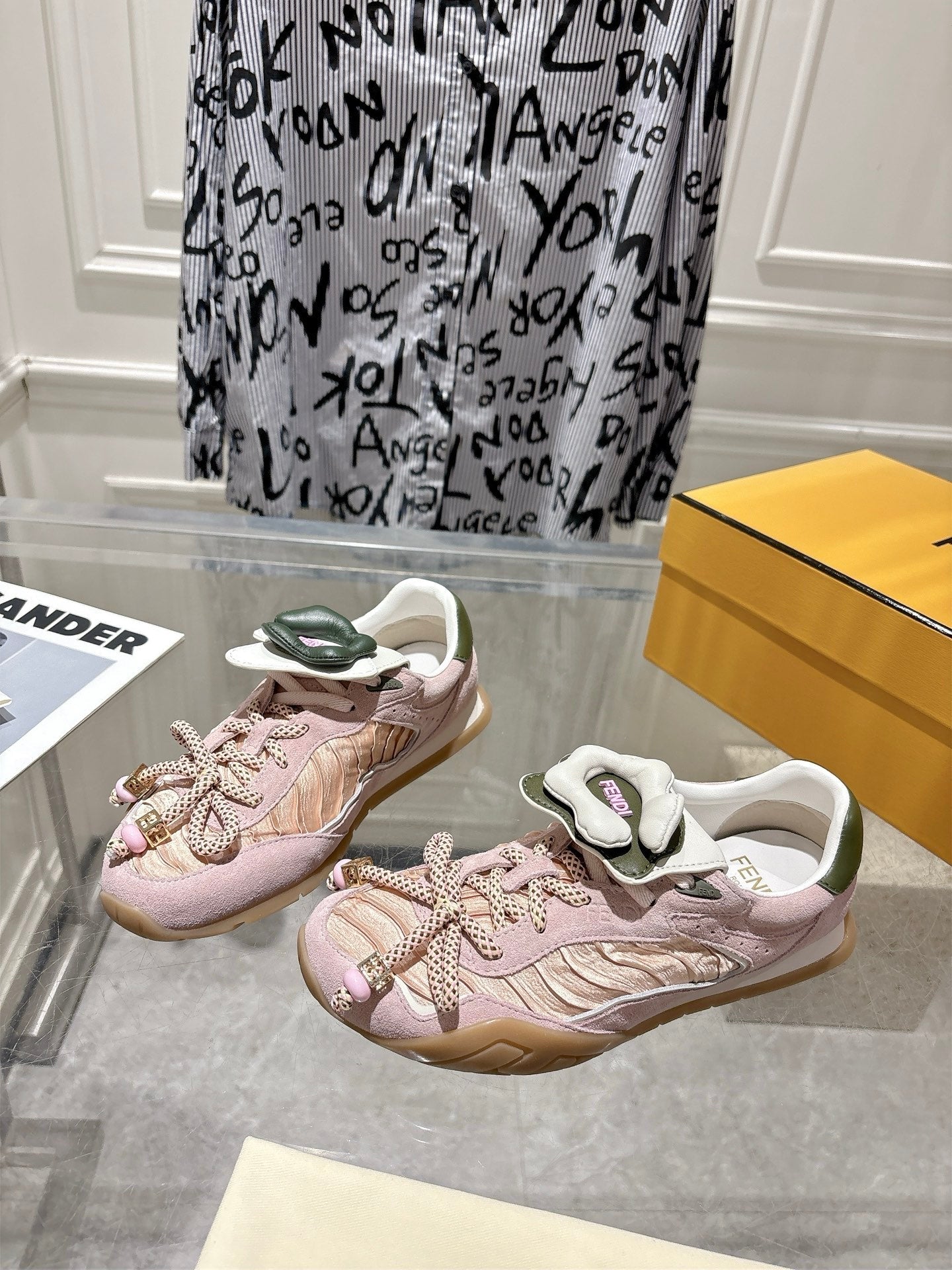 FENDI 26S SNEAKERS IN LIGHT PINK FABRIC AND SUEDE