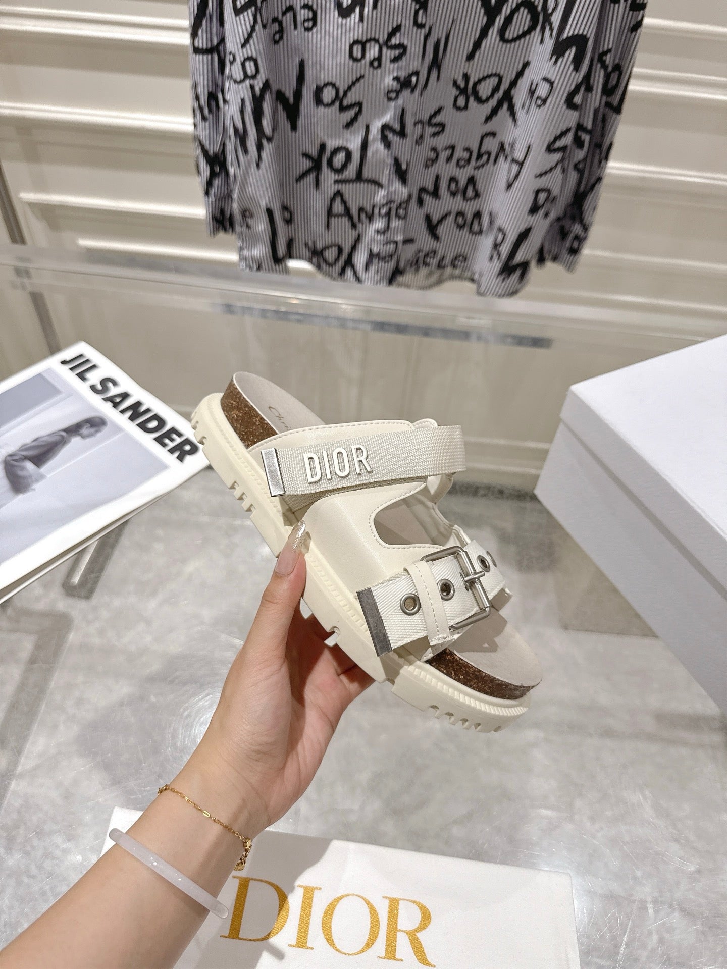 DIOR 26S SLIDES IN OFF WHITE CANVAS