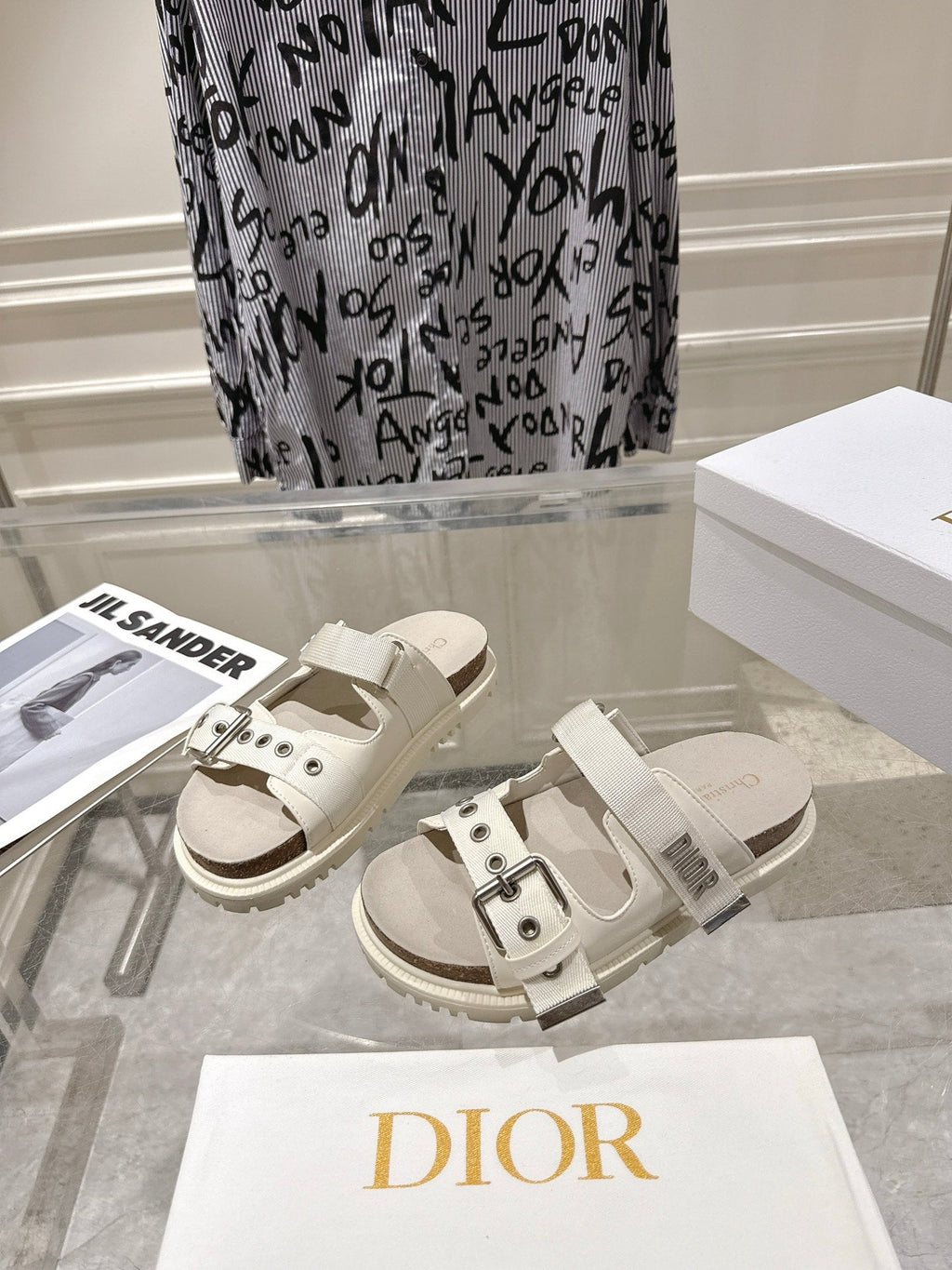 DIOR 26S SLIDES IN OFF WHITE CANVAS