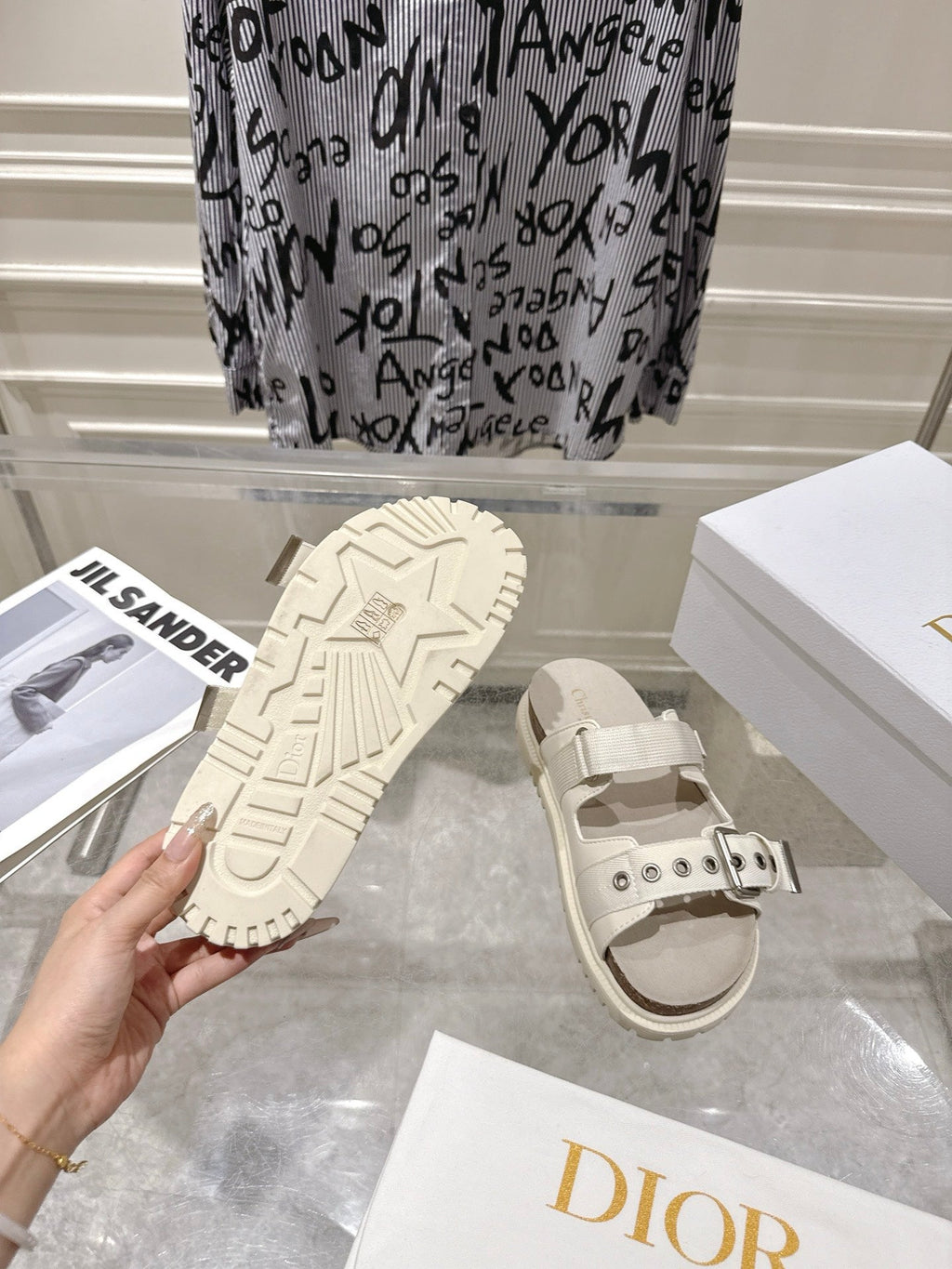 DIOR 26S SLIDES IN OFF WHITE CANVAS