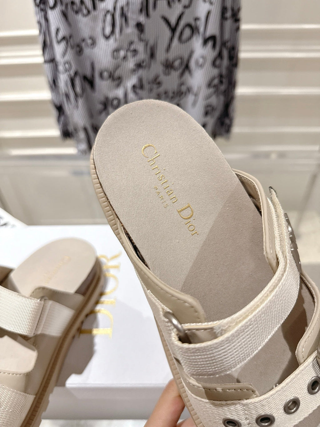 DIOR 26S SLIDES IN BEIGE CANVAS