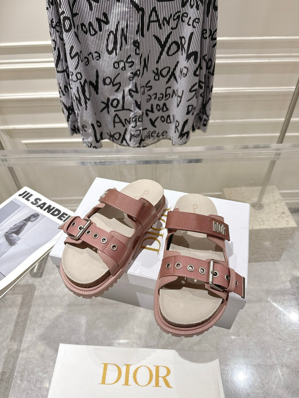 DIOR 26S SLIDES IN NUDE PINK CANVAS