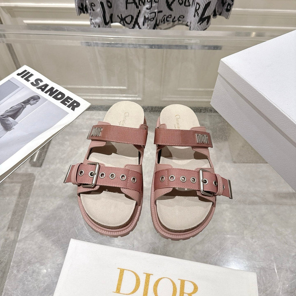 DIOR 26S SLIDES IN NUDE PINK CANVAS