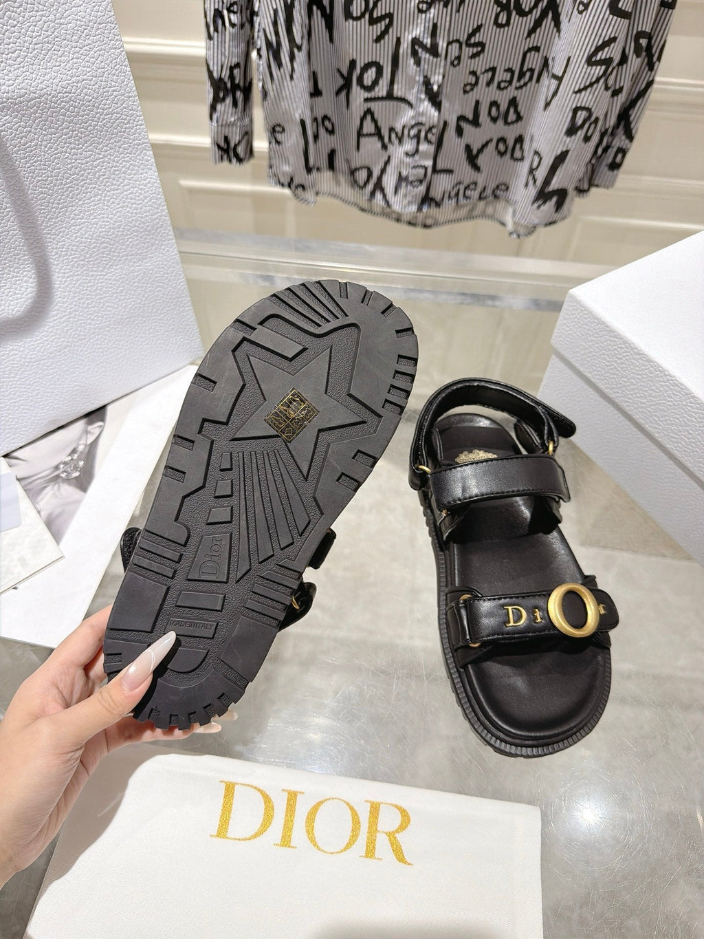 DIOR 26S VELCRO SANDALS IN BLACK CALFSKIN