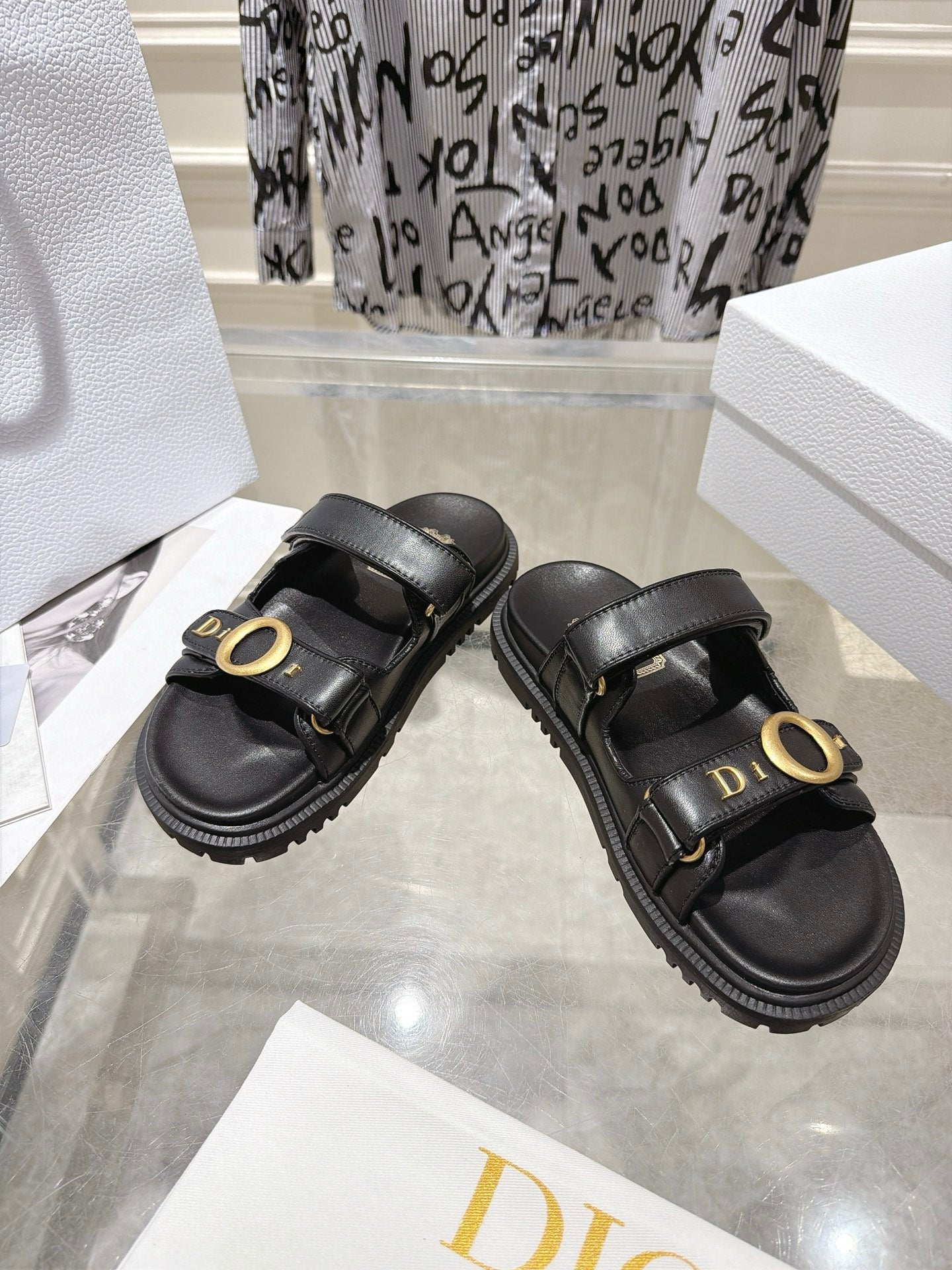 DIOR 26S SANDALS IN BLACK CALFSKIN