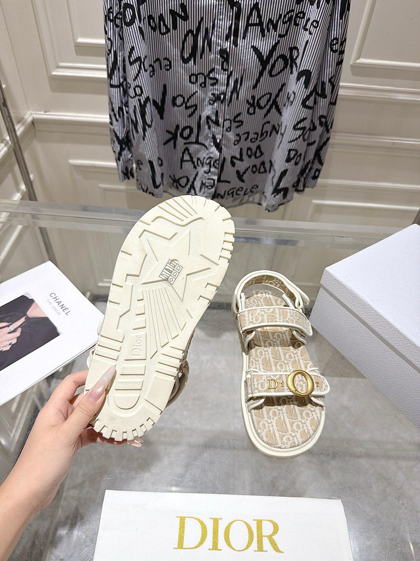 DIOR 26S VELCRO SANDALS IN LIGHT BEIGE OBLIQUE CANVAS