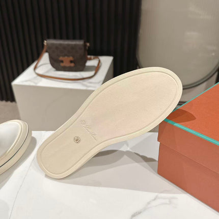 LP 26S LOW-TOP SNEAKERS IN CREAM WHITE CALFSKIN