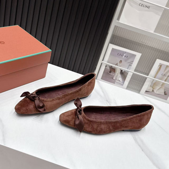 LP 26S BALLERINA FLATS IN DARK BROWN SUEDE & SATIN BOW