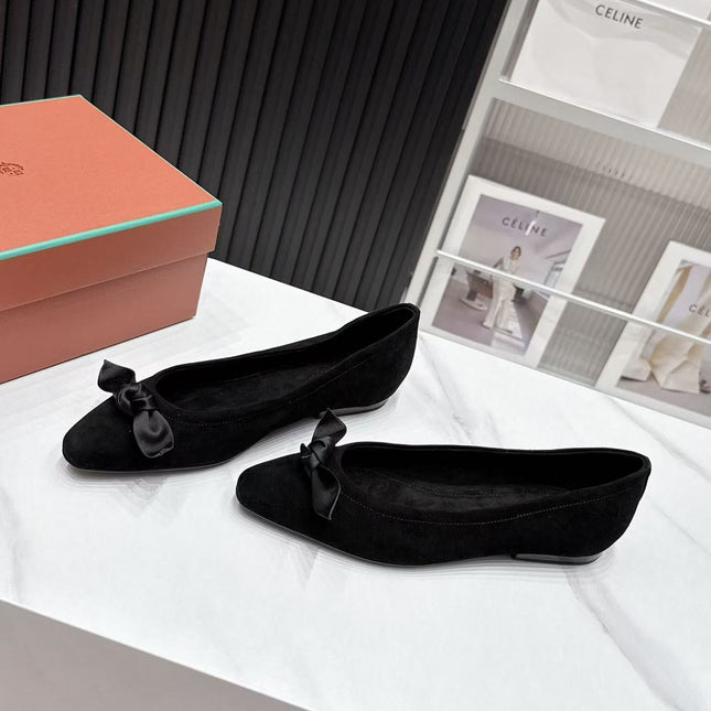 LP 26S BALLERINA FLATS IN BLACK SUEDE & SATIN BOW