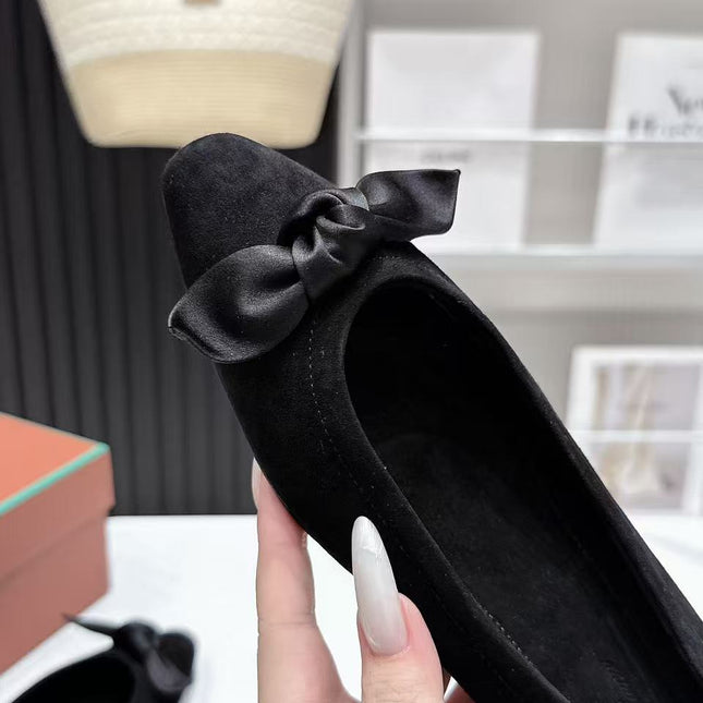 LP 26S BALLERINA FLATS IN BLACK SUEDE & SATIN BOW