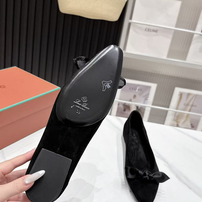 LP 26S BALLERINA FLATS IN BLACK SUEDE & SATIN BOW
