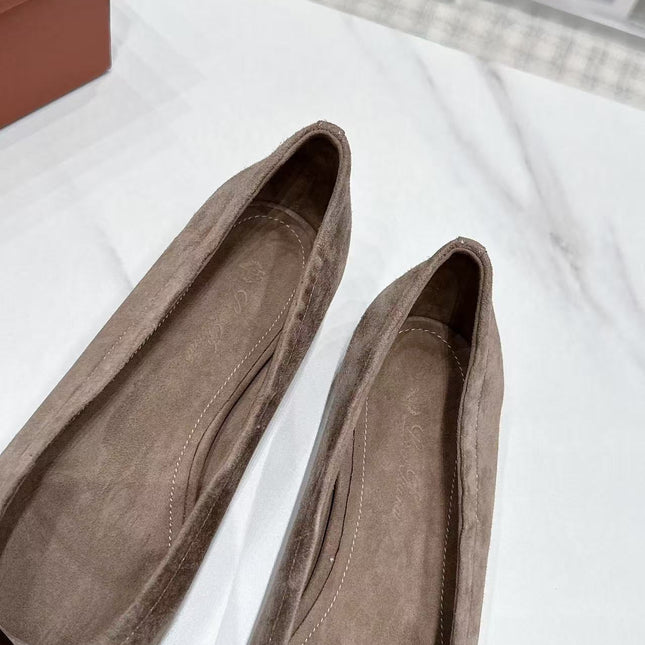 LP 26S BALLERINA FLATS IN GREYISH BROWN SUEDE & SATIN BOW