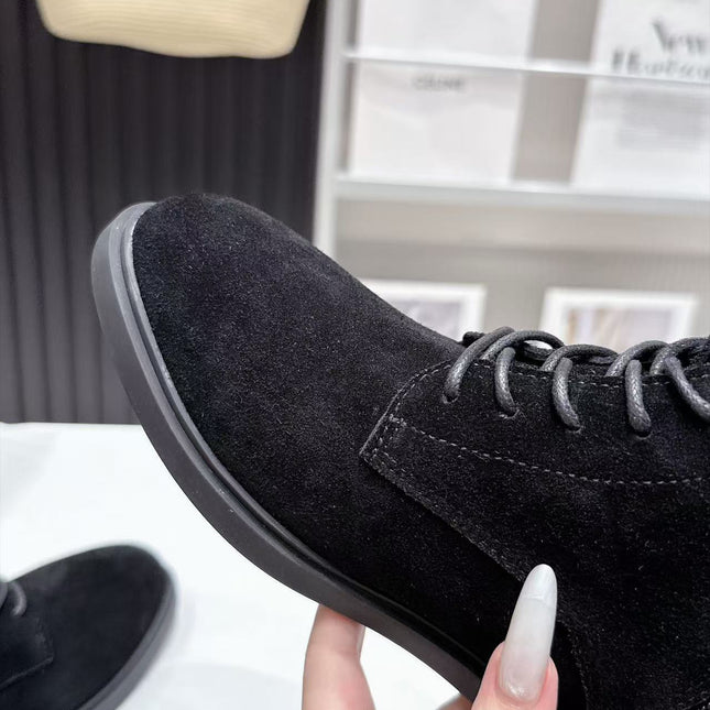LP 26S LACE-UP ANKLE BOOTS IN BLACK SUEDE