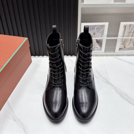LP 26S LACE-UP ANKLE BOOTS IN BLACK CALFSKIN