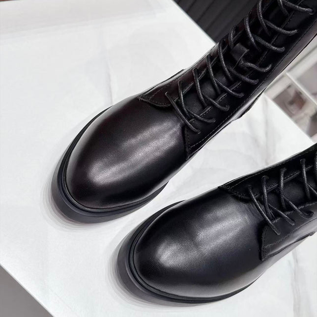 LP 26S LACE-UP ANKLE BOOTS IN BLACK CALFSKIN