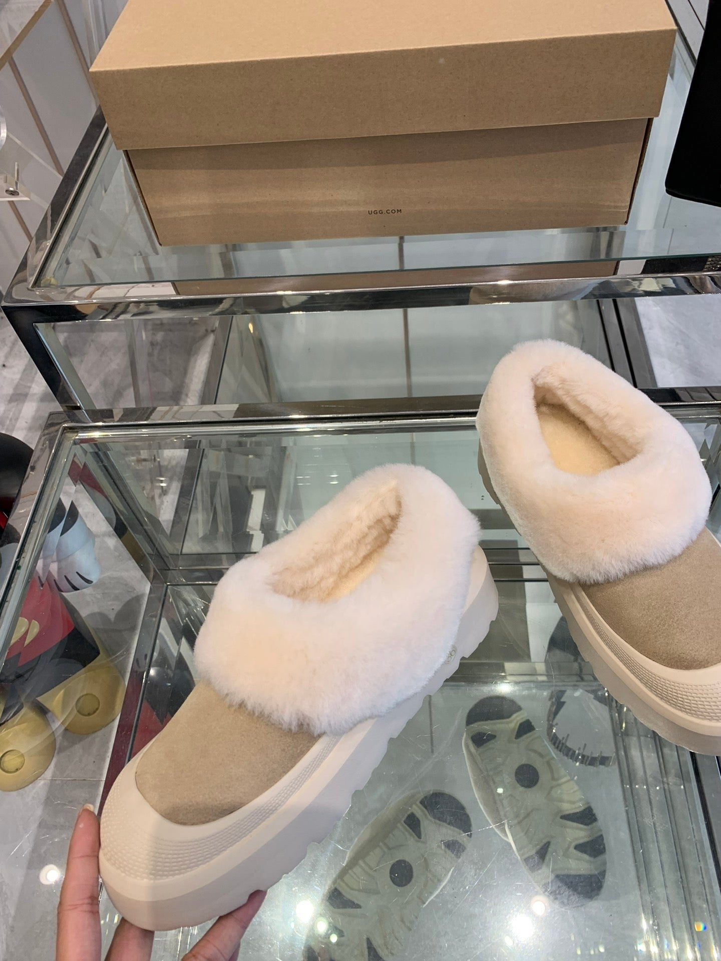 SNOW BOOT IN DESERT BROWN SUEDE AND WHITE CALFSKIN