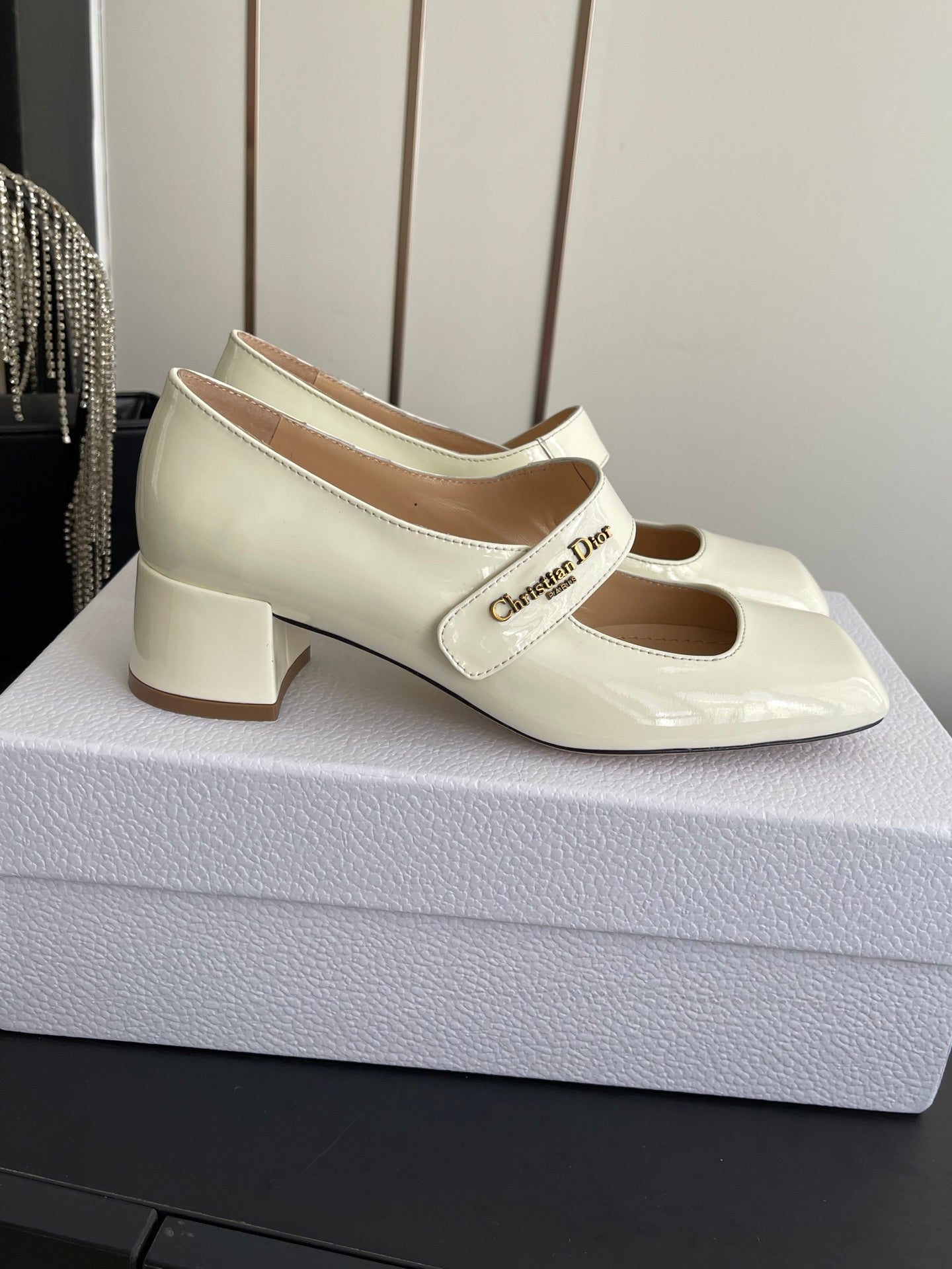 DIOR 26S MARY JANE 45 MM IN CREAM WHITE GLOSSY CALFSKIN