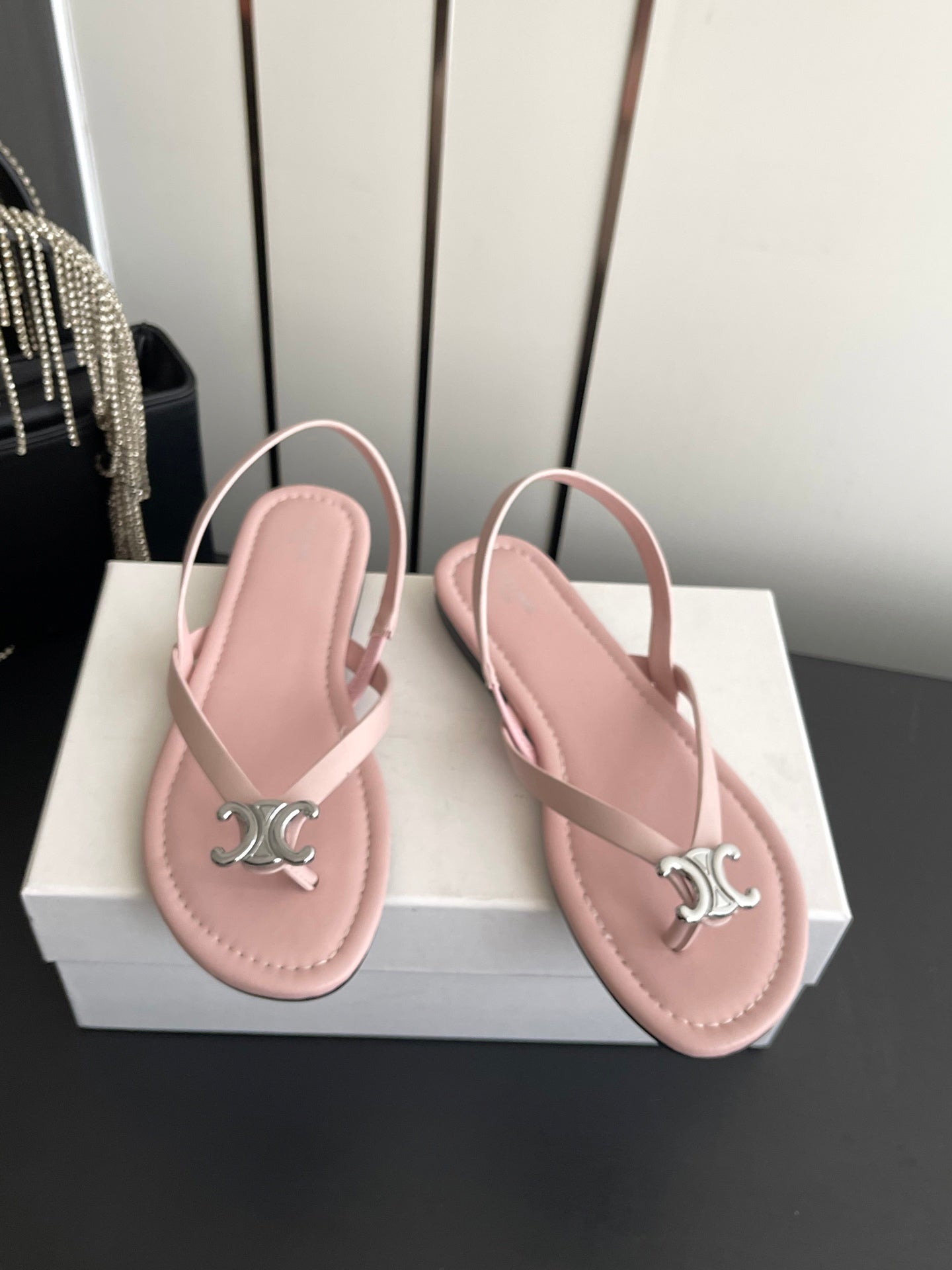 CELINE 26S THONG SANDALS IN LIGHT PINK CALFSKIN
