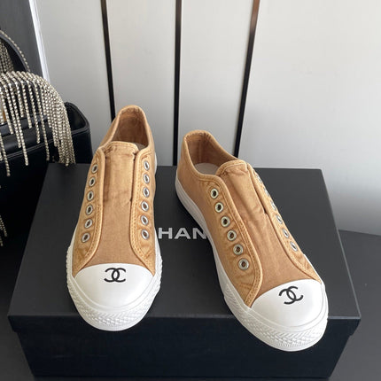 CHANEL 26S LOW TOP IN BEIGE CANVAS