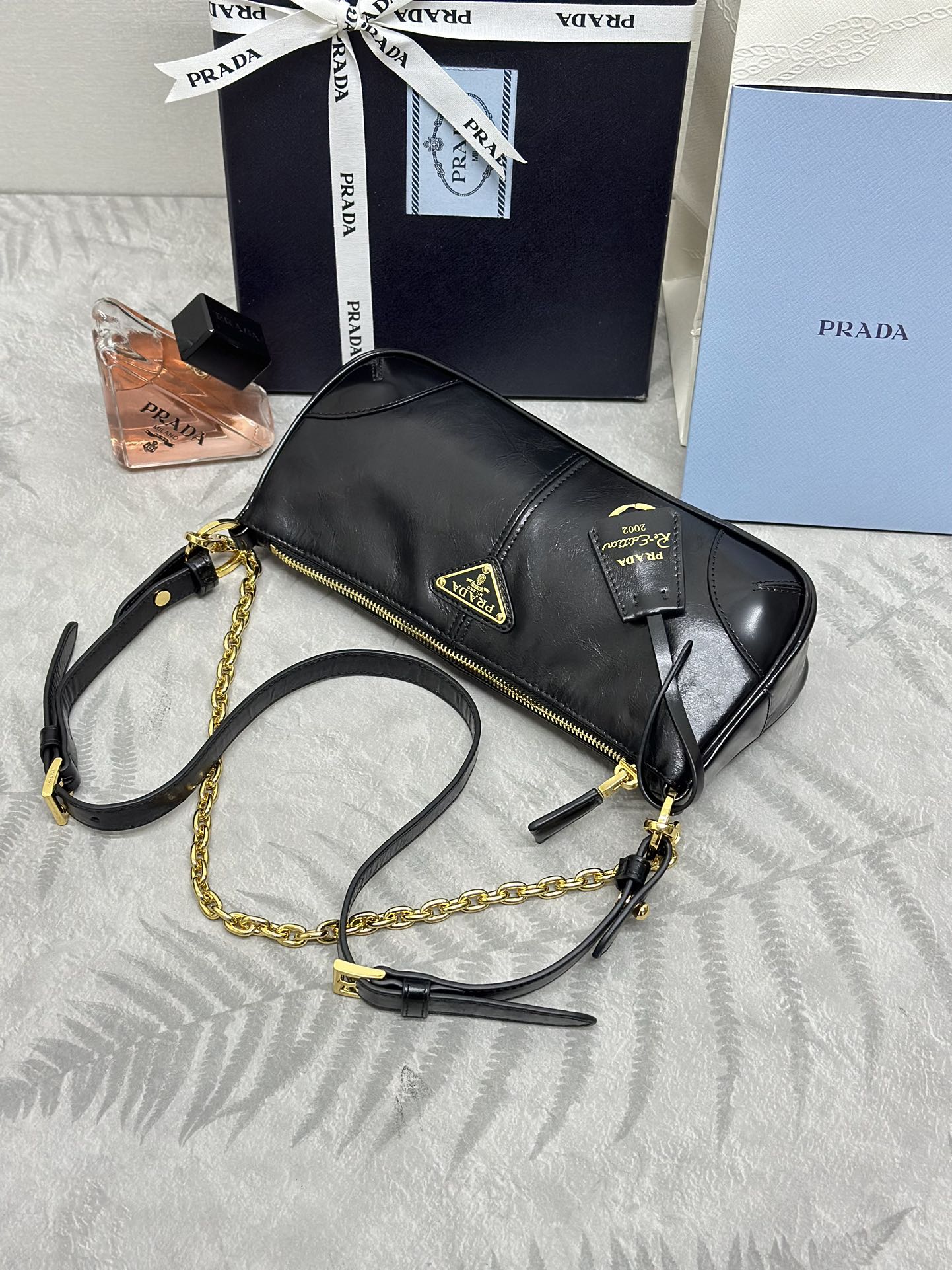 PRADA 26S SHOULDER BAG 11.5 IN BLACK CALFSKIN GOLD HARDWARE