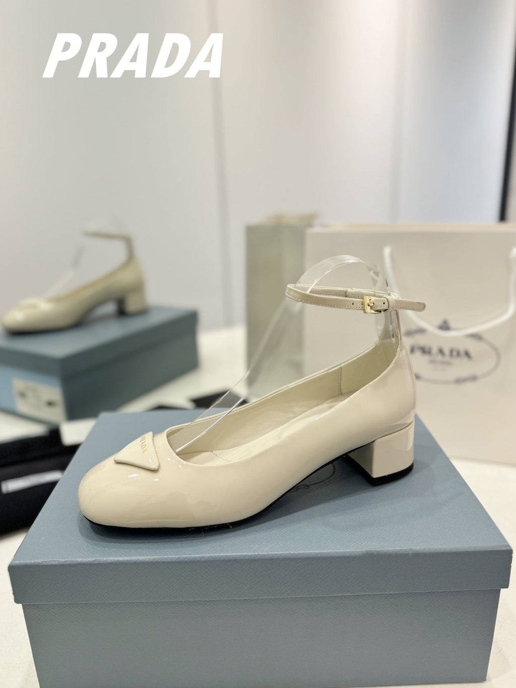 PRA NAPPA MARY JANE PUMPS CREAMY WHITE LAMBSKIN