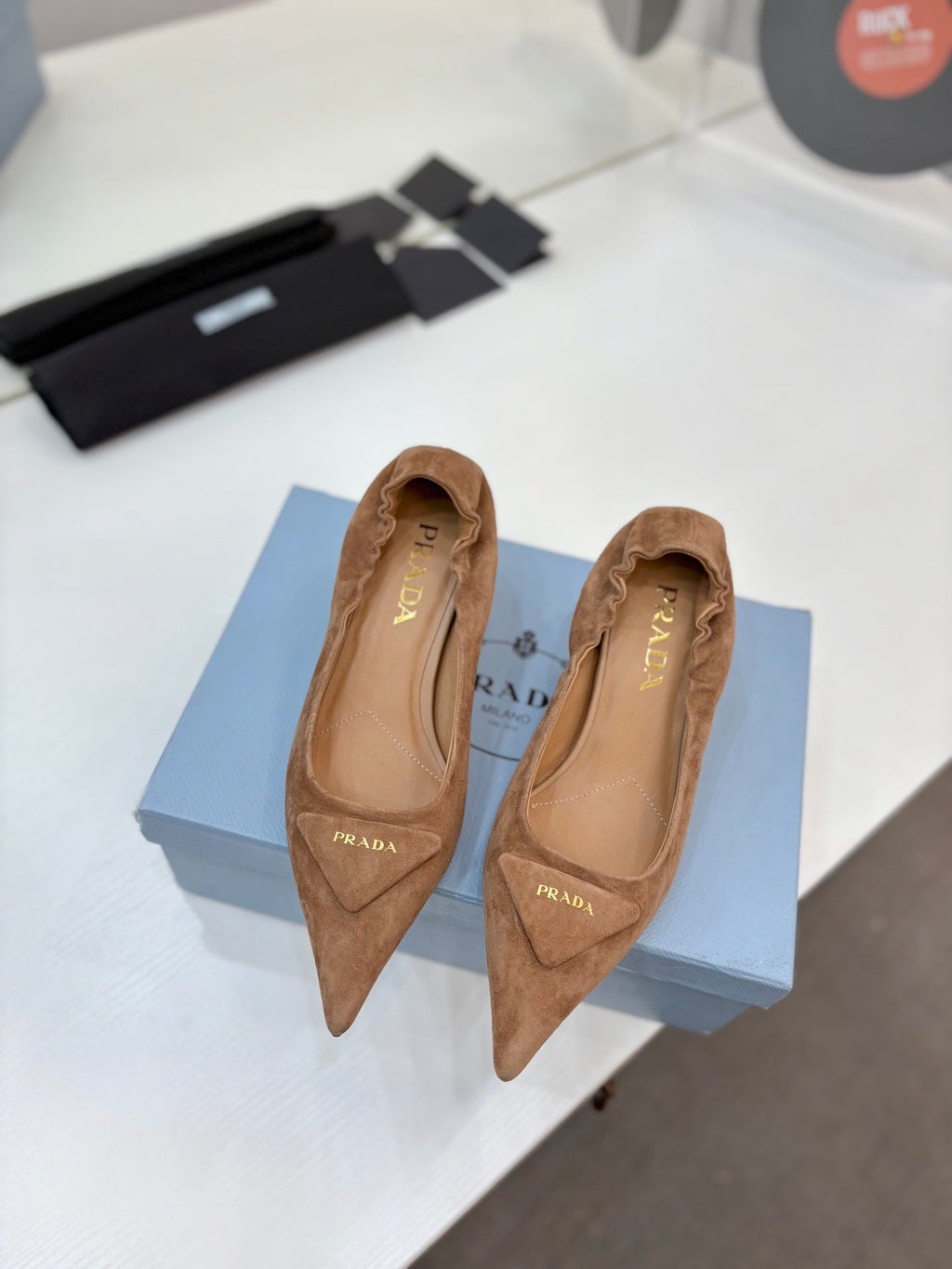 PRADA 26S PUMPS 55MM IN CARAMEL BROWN SUEDE WITH LOGO