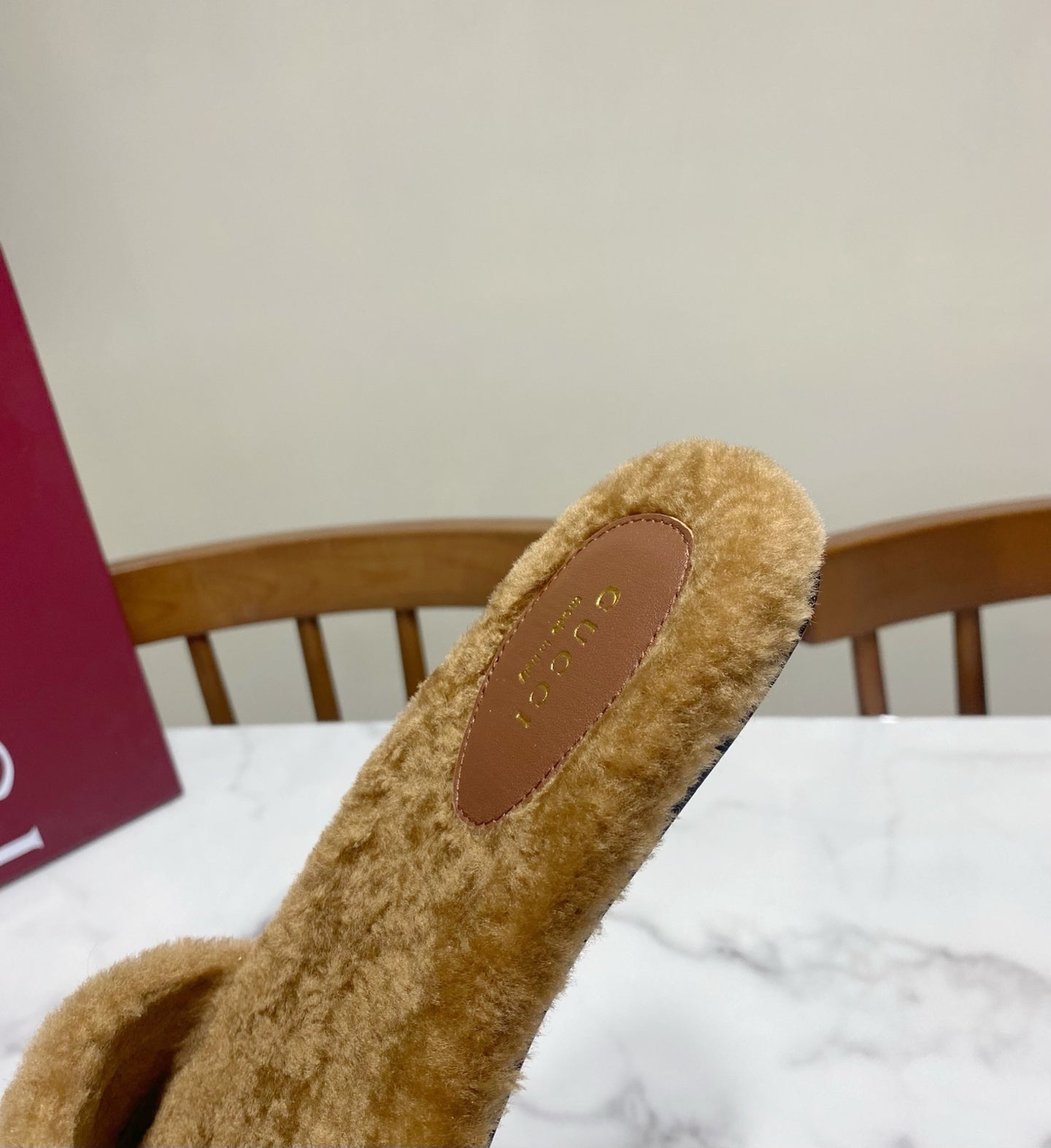 GUCCI 26S HORSEBIT MULES IN BROWN SHEARLING