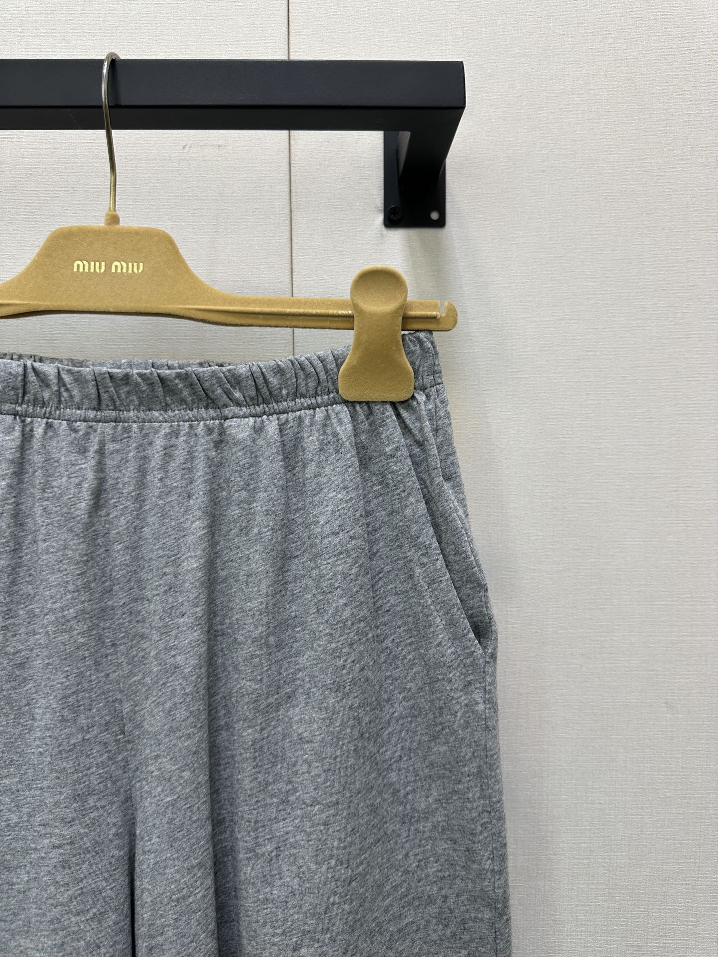MIUMIU SHORTS STYLE 60