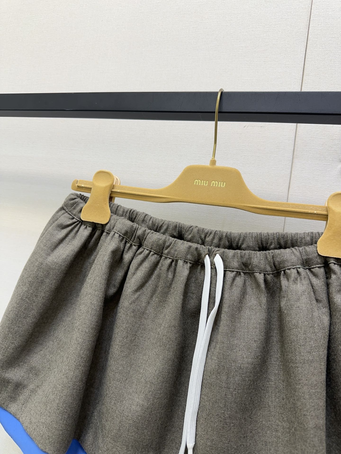 MIUMIU SHORT SKIRT STYLE 37