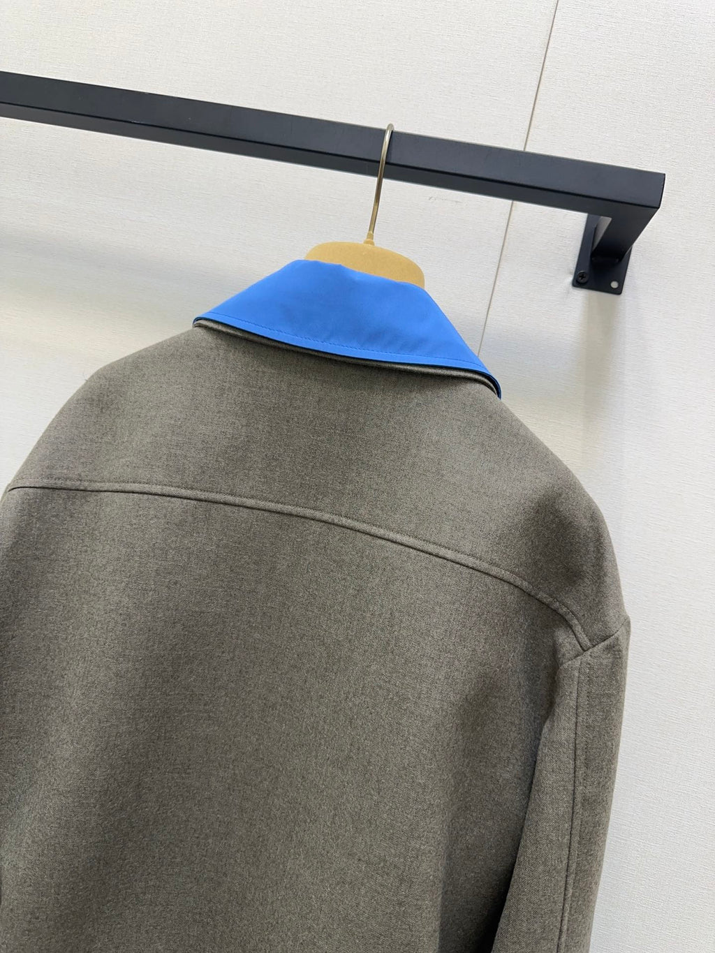 MIUMIU CONTRAST-FABRIC COLLAR JACKET STYLE 38