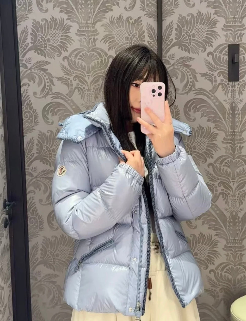 MONCLER 25S DOWN JACKET 388