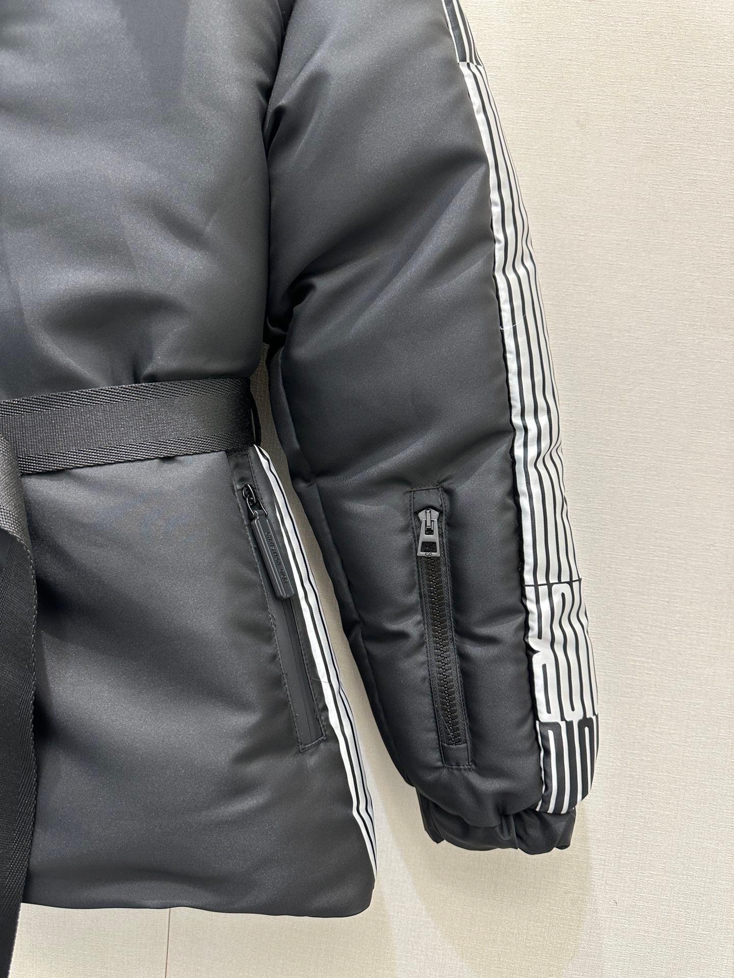 DIOR 25S DOWN JACKET 646