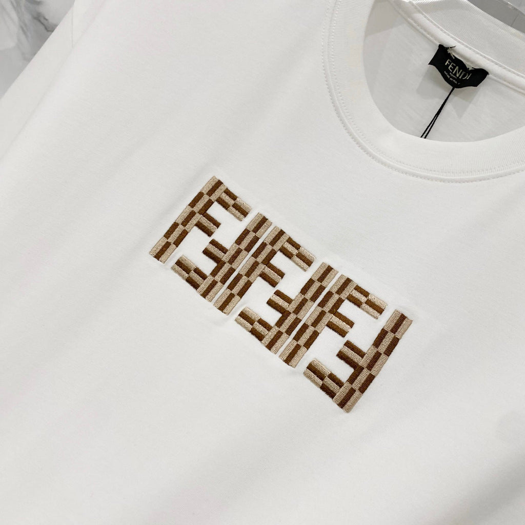 FENDI 26S SHORT SLEEVE T-SHIRT 147