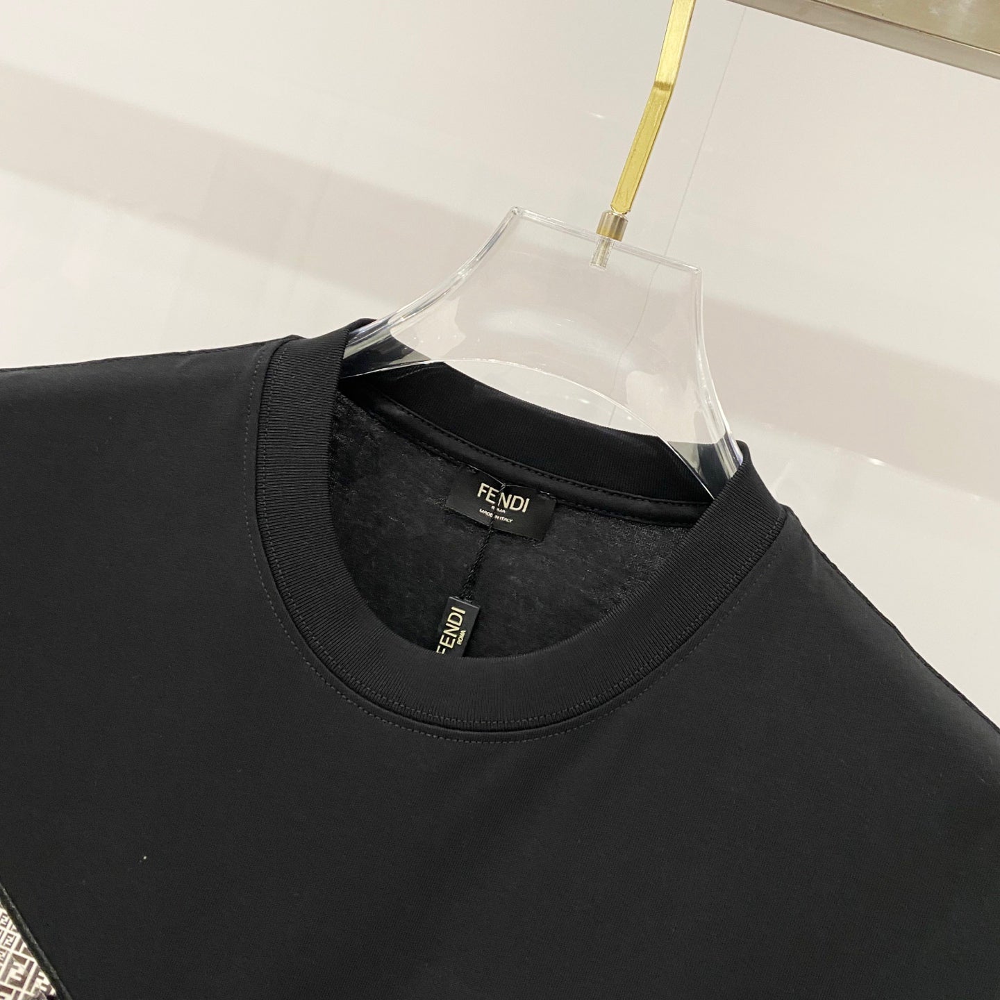 FENDI 26S SHORT SLEEVE T-SHIRT 196