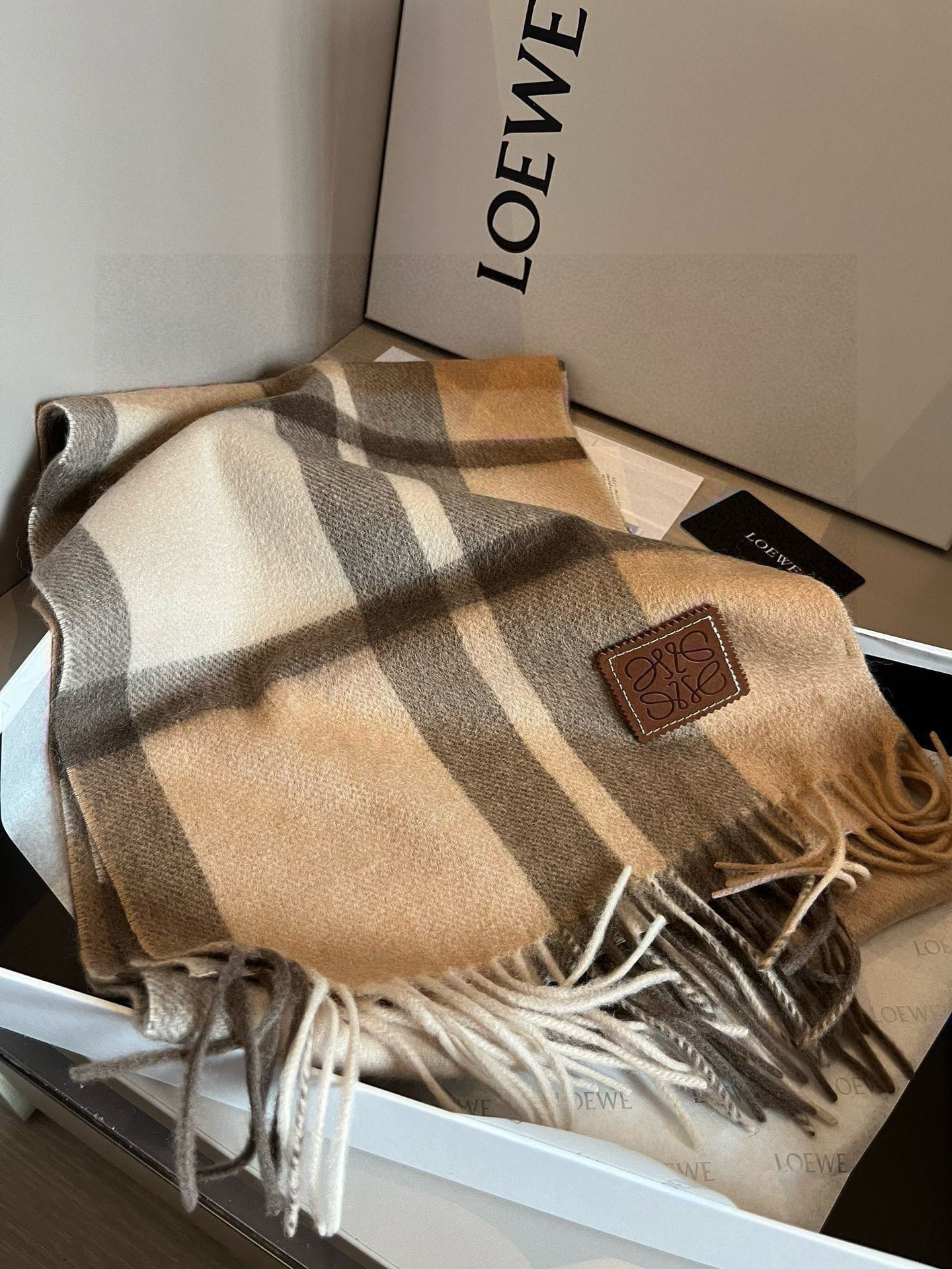LOEWE 26S SCARF 180 IN CASHMERE 481051