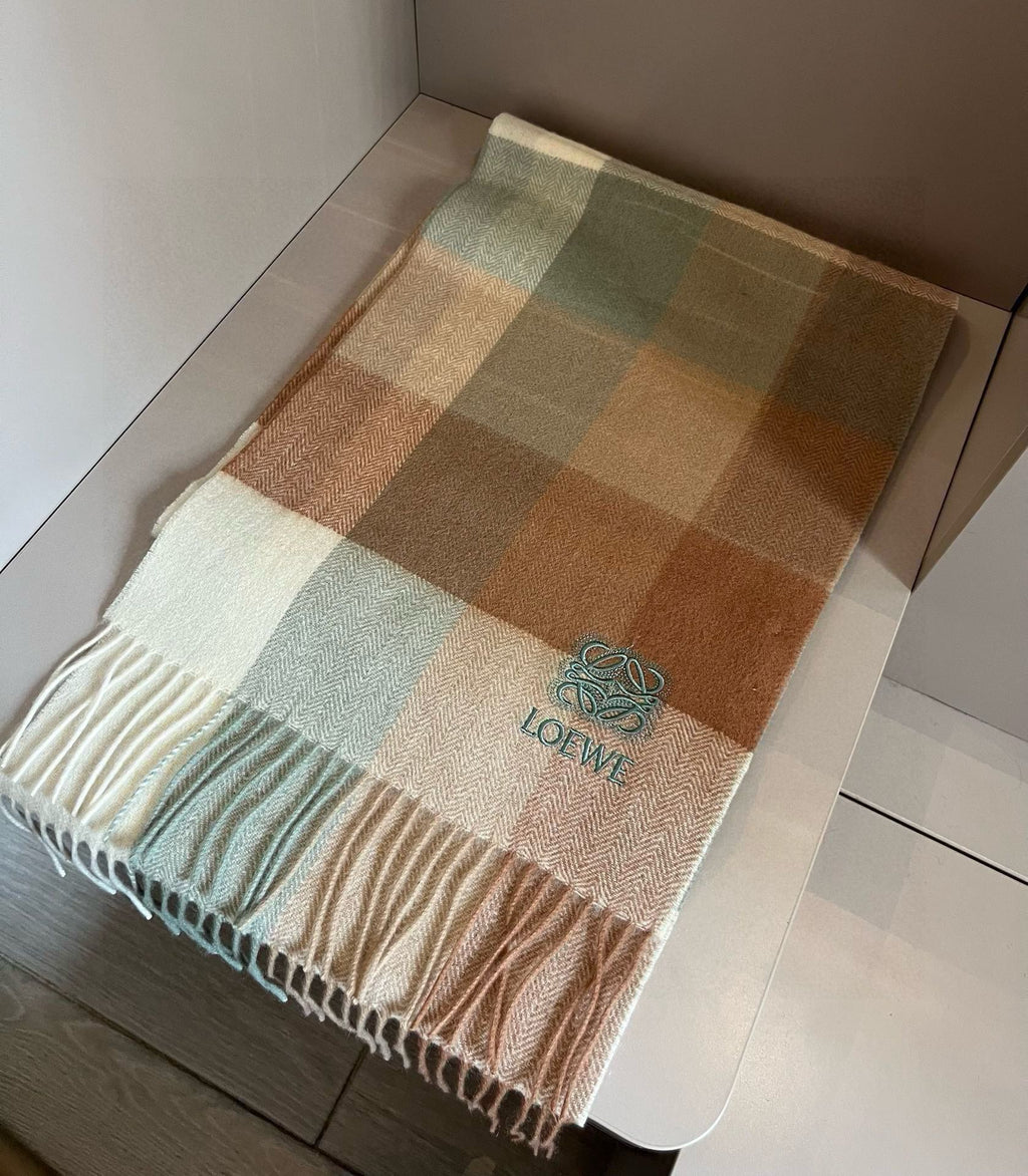 LOEWE 26S SCARF 180 IN CASHMERE 481062