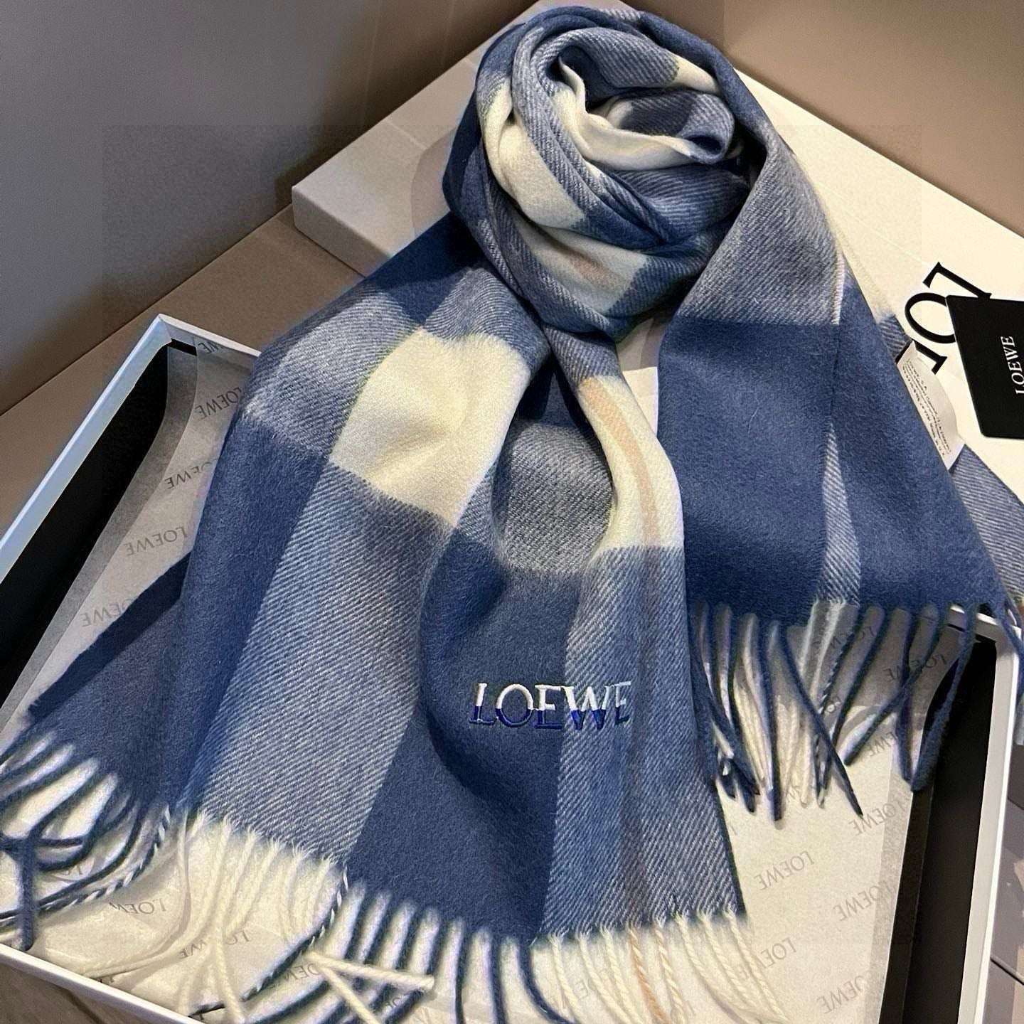LOEWE 26S SCARF 180 IN CASHMERE 483545