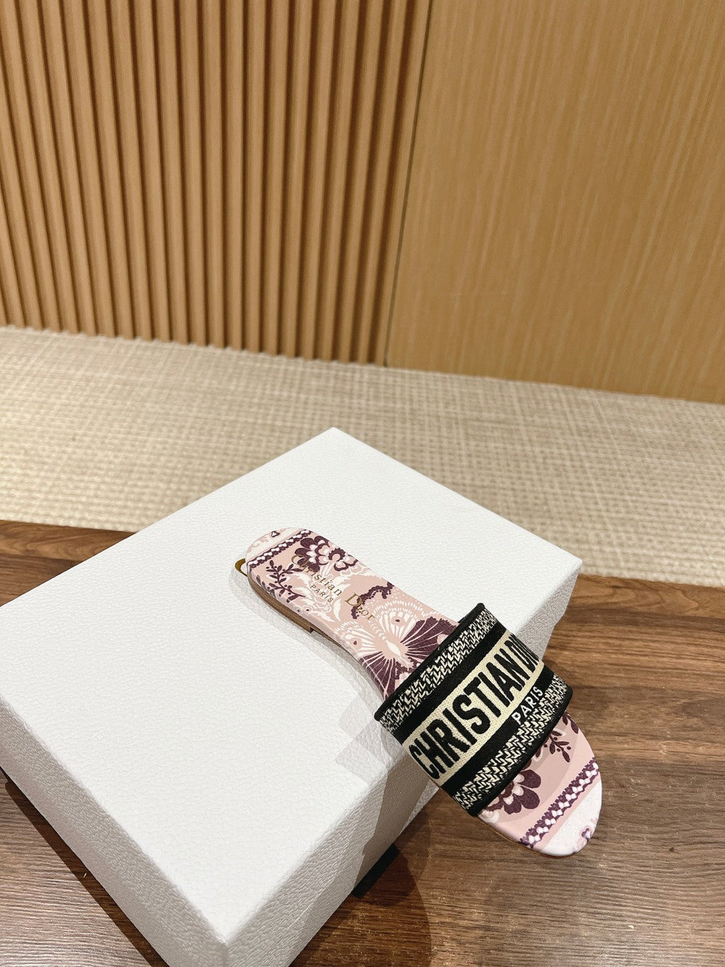 DIOR 26S SLIDE SANDALS IN MAUVE FLORAL PRINT LOGO STRAP