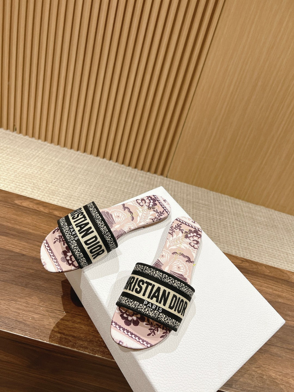 DIOR 26S SLIDE SANDALS IN MAUVE FLORAL PRINT LOGO STRAP