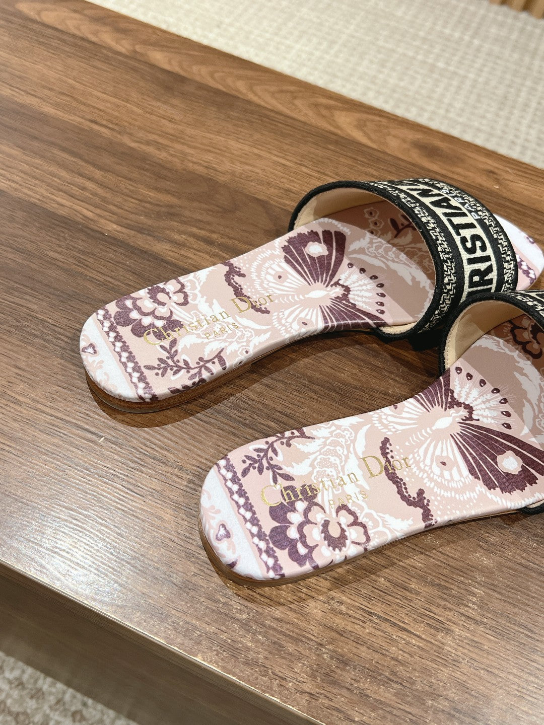 DIOR 26S SLIDE SANDALS IN MAUVE FLORAL PRINT LOGO STRAP