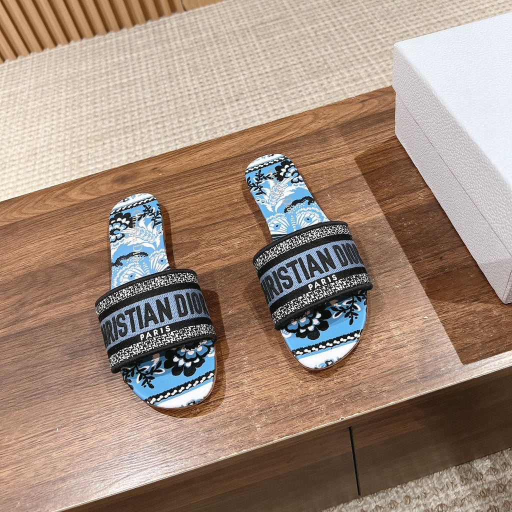 DIOR 26S SLIDE SANDALS IN BLUE FLORAL PRINT LOGO STRAP
